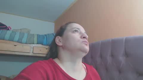 Snapshot of miaabrownn chatting on January 3, 9:15 pm MIA online show from January 3, 9:15 pm