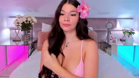 Mia online show from March 20, 9:09 pm