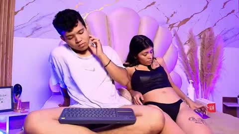 MiaayHero online show from April 17, 9:50 pm