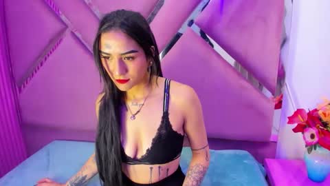 miacandy09 online show from December 14, 3:02 am