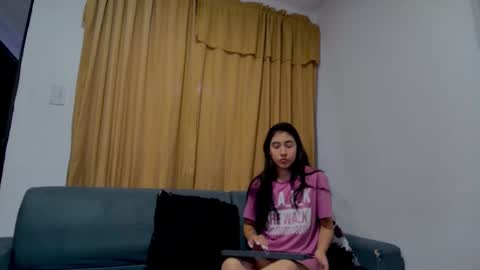 MiaFTMaX online show from November 14, 8:33 pm