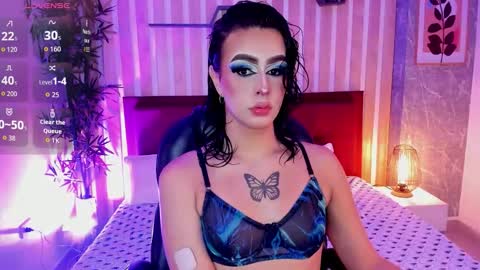 Mia Connor online show from December 18, 2:40 am