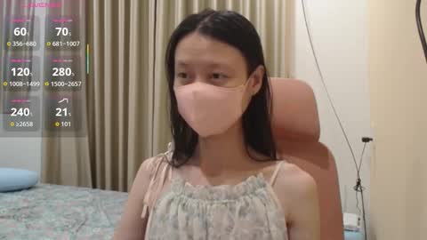 miahchan68 online show from November 27, 12:24 pm