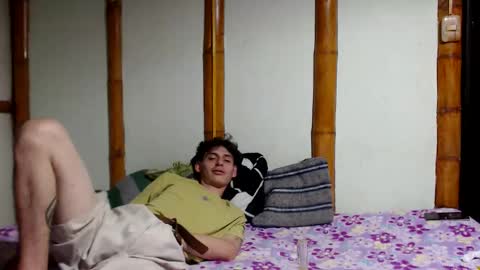 Mia  Sam online show from February 7, 2:25 am