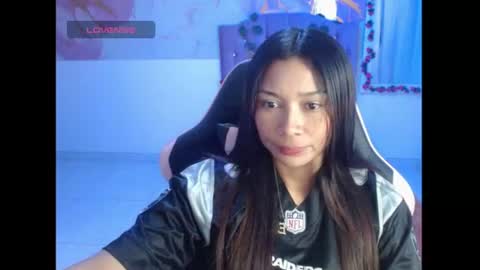 miaisabella905137 online show from July 17, 3:14 pm