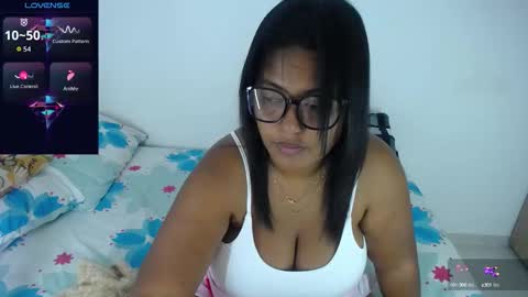 miajoseph_ online show from September 21, 4:16 am