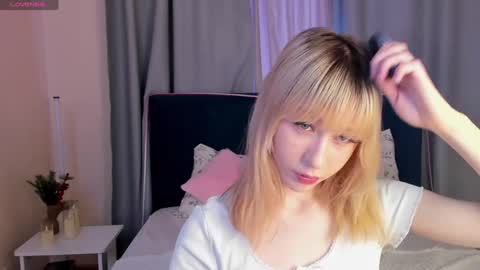miakimiko online show from April 20, 2:25 am