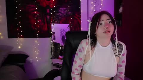 Lili online show from April 21, 2:51 am