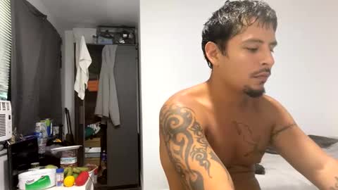 miamiclos1 online show from September 25, 7:43 pm