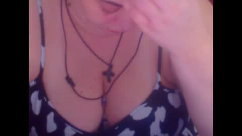 maya online show from November 12, 7:43 am