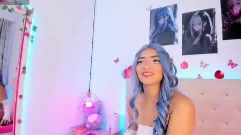 mia online show from June 7, 6:02 pm