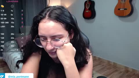 MIAPORTMANN online show from December 5, 12:06 pm