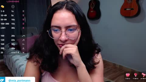 MIAPORTMANN online show from December 3, 12:02 pm