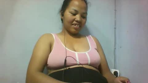 miarii online show from November 8, 3:15 pm