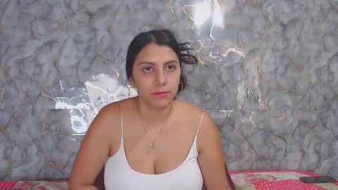 miarouse1531 online show from April 18, 5:04 pm