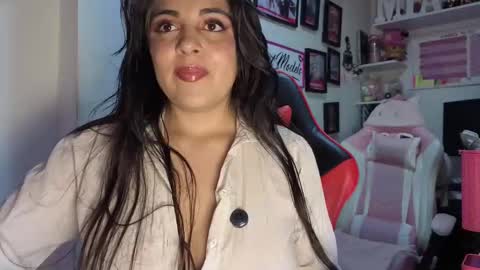 MiaHancock online show from March 23, 1:10 am