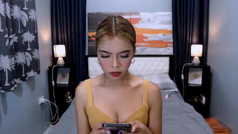 Pau and jence online show from January 18, 4:16 pm