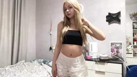 Milana online show from March 22, 7:51 pm