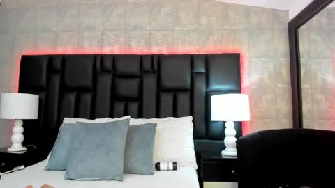 Mia Sweetth online show from March 11, 11:12 am