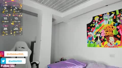 Mia Villalobos online show from November 18, 11:48 pm