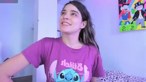 Mia Villalobos online show from December 20, 9:55 pm