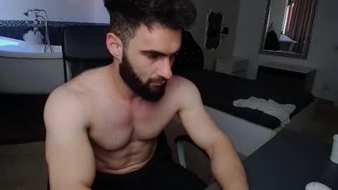 MicahLane online show from May 30, 5:06 am