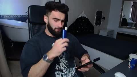 MicahLane online show from May 18, 5:57 am