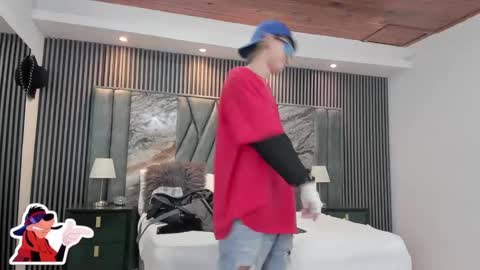 Michael online show from October 31, 9:59 pm