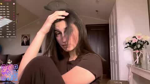 Emily online show from March 26, 2:22 pm