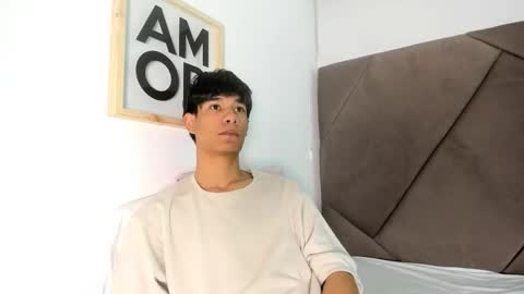 michael_vidal online show from November 8, 8:01 pm