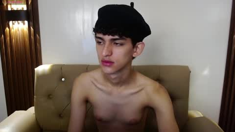 michaelkoiv online show from April 5, 12:24 pm