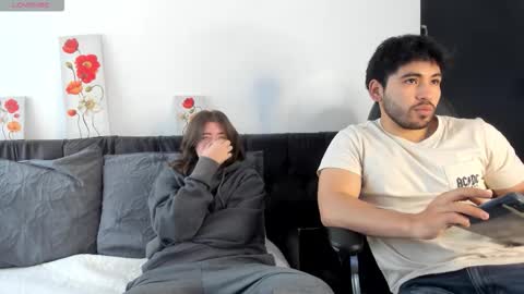 MichelandChris online show from December 4, 12:27 pm