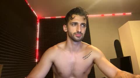 michelemagnetico online show from September 10, 11:17 pm