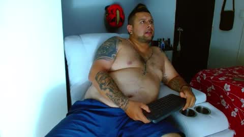 michell_myers online show from February 12, 6:30 pm