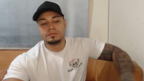 michelle_allen0104 online show from January 8, 9:42 am