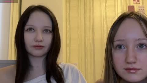 michelle_neely online show from December 3, 7:09 am