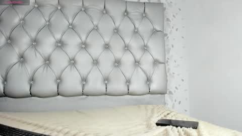 michelle perla online show from October 9, 8:25 pm