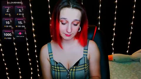 Snapshot of michelleevie chatting on January 9, 10:52 pm Agatha online show from January 9, 10:52 pm