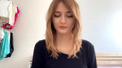 Jenny online show from March 29, 9:55 am