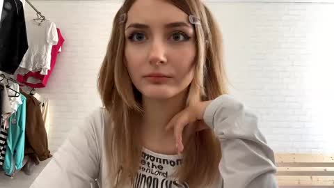 Jenny online show from April 21, 9:05 am