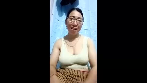 Miky online show from April 19, 8:11 pm