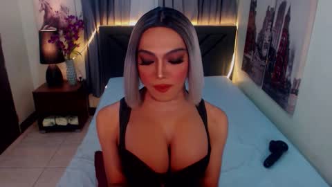 KATE online show from December 14, 6:52 am