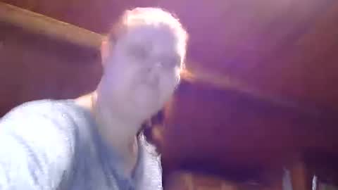 MidnightSun online show from April 19, 4:46 am