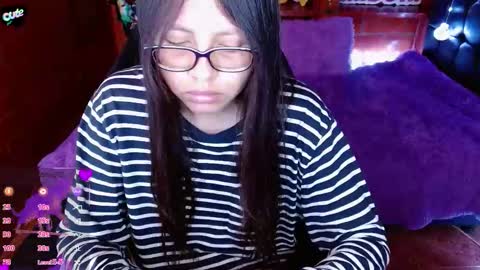 Midori 7u7 online show from February 25, 3:26 pm