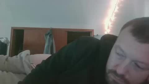 Snapshot of midtownhustler chatting on October 15, 3:02 pm midtownhustler online show from October 15, 3:02 pm