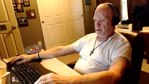 midwestdad09 online show from November 2, 1:33 pm