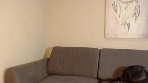 miel online show from October 16, 1:22 pm