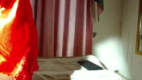 mielsquirt online show from October 24, 9:43 am