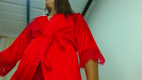 mielsquirt online show from December 17, 10:33 am