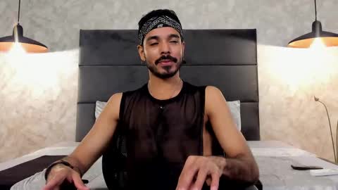 miguelsanfrancisco online show from October 20, 3:06 pm